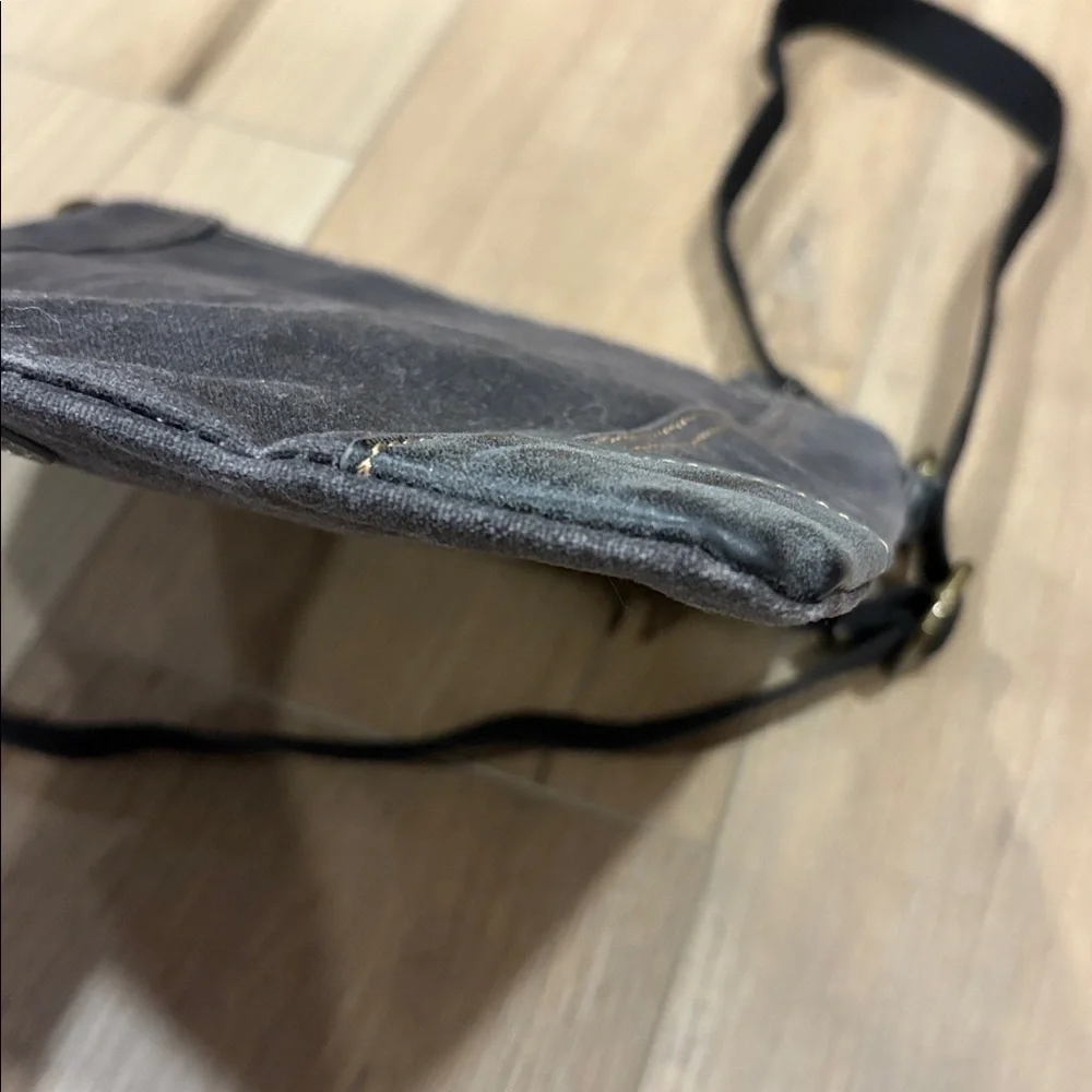 Cargoit Waxed Coated Utility Canvas Crossbody Bag